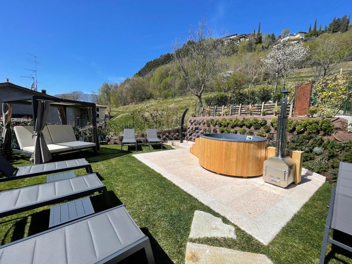 Borgo Cantagallo Casa Olivia 2 Tremosine Bagian luar foto