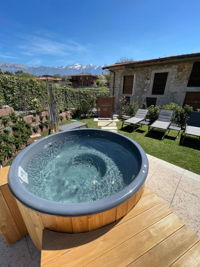 Borgo Cantagallo Casa Olivia 2 Tremosine Bagian luar foto